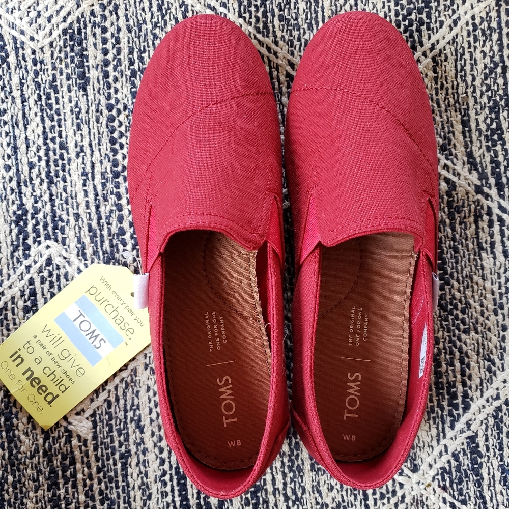 Toms Shoes